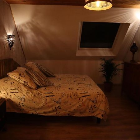 Kleene Geluk - Chambres Et Table D'Hotes Saint-Jans-Cappel Εξωτερικό φωτογραφία